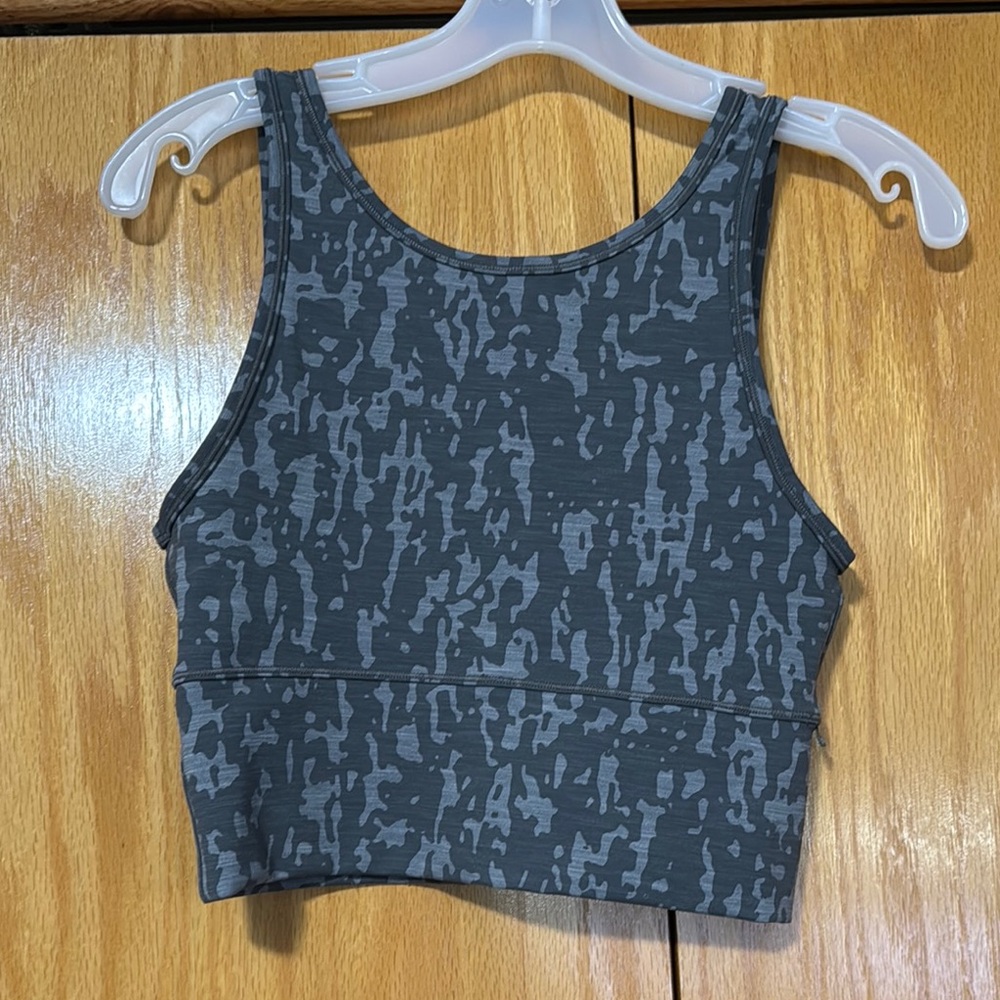 Lululemon Gray Patterned Women's Crop Top